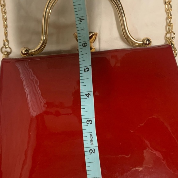 Elegant Evening Handbag Glossy Red Gold Retro Top Handle Strap Holiday Party - Picture 10 of 13